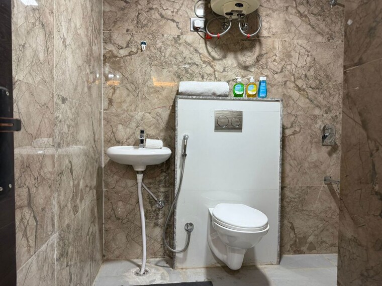 Bathroom, vaishali nagar 4 Bedroom 1950 Sq.Ft. Apartment In Vaishali Nagar Jaipur 9748337