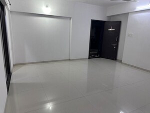 Room in 2 BHK Apartment at Majestique Signature Towers, Balewadi – for Rent