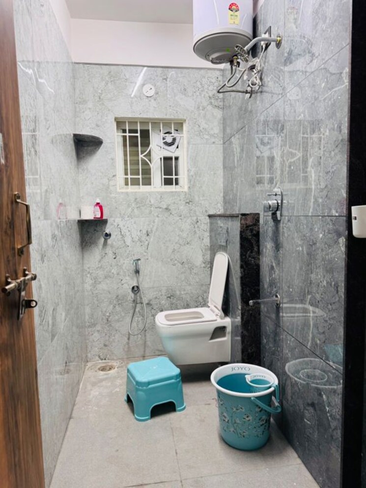 Bathroom, hsr layout 1 Bedroom 560 Sq.Ft. Builder Floor In Hsr Layout Bangalore 9748375