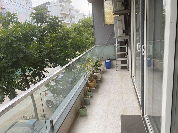 Balcony, ardee-city 3 Bedroom 2100 Sq.Ft. Builder Floor In Sector 52 Gurgaon 9748431