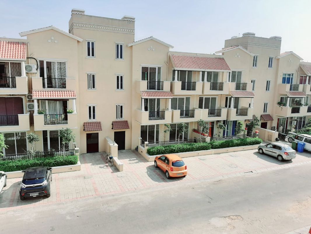 3 BHK + Pooja Room,Study Room Builder Floor For Sale in Sector 65