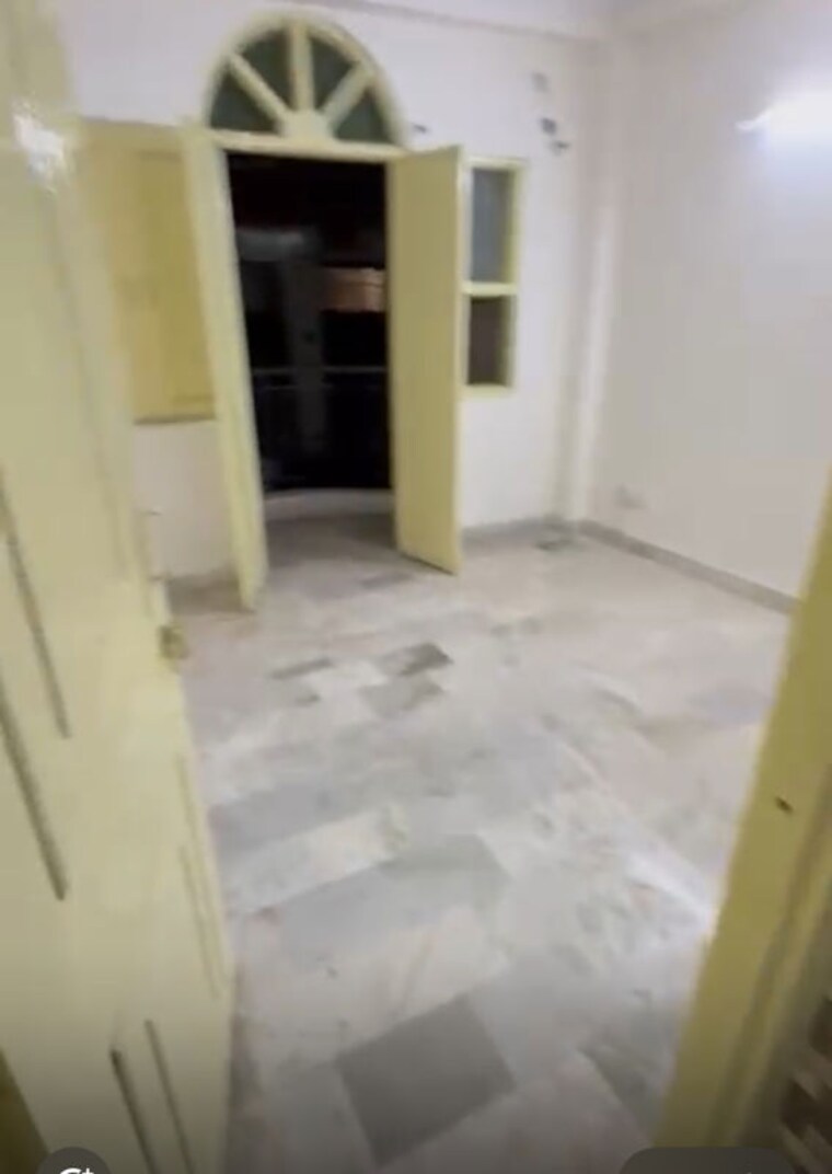 Living Room, zakir nagar 3 Bedroom 750 Sq.Ft. Builder Floor In Zakir Nagar Delhi 9705756