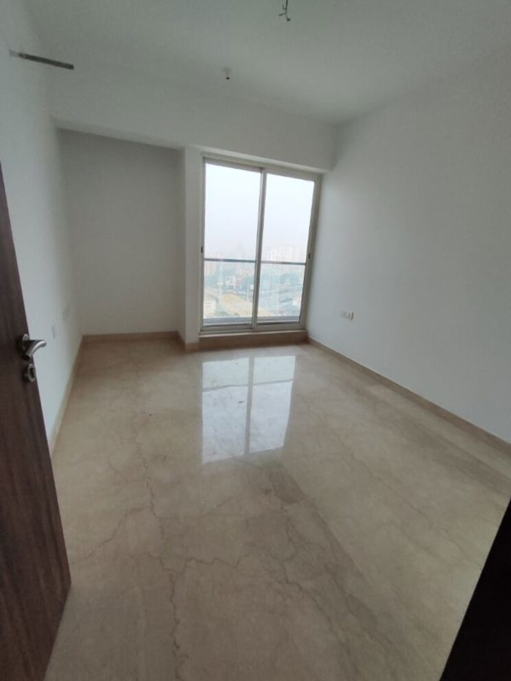 Room, sheth-avalon 4 Bedroom 1800 Sq.Ft. Apartment In Laxmi Nagar Thane 9748438