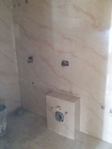 Bathroom in 1 BHK Apartment at Majestic Kedarnath Apartments, Chembur – for Sale