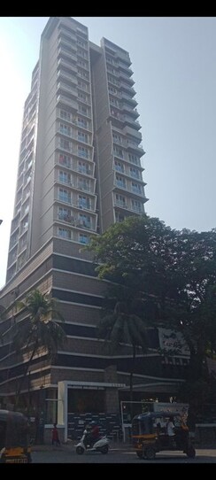 4 BHK Apartment For Sale in Amar Om Vasudev CHS