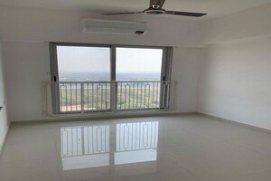 2 BHK Apartment For Rent in Mayfair The View, Vikhroli West