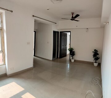 Room in 3 BHK Builder Floor at Gaur City 1 – for Sale
