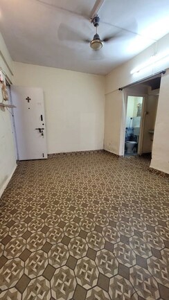 1 BHK + Extra Room Apartment For Rent in Evershine CHS Malad