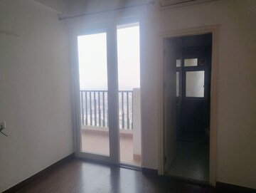 Attached Bathroom in 3 BHK Apartment at Mapsko Mount Ville, Sector 79 – for Rent