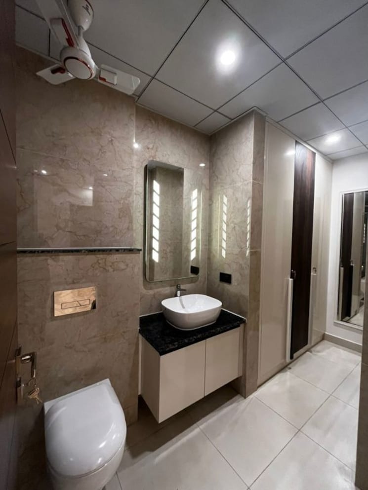 Bathroom, raj-one-good-earth 3 Bedroom 1628 Sq.Ft. Apartment In Sector 71 Gurgaon 9748777