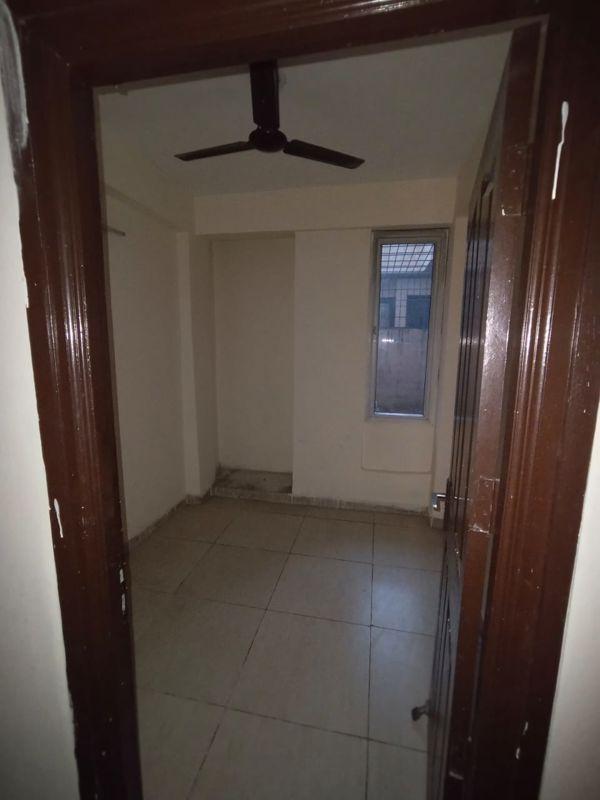 2.5 BHK + Pooja Room 1255 Sq.Ft. Builder Floor in Wave Prime Floors