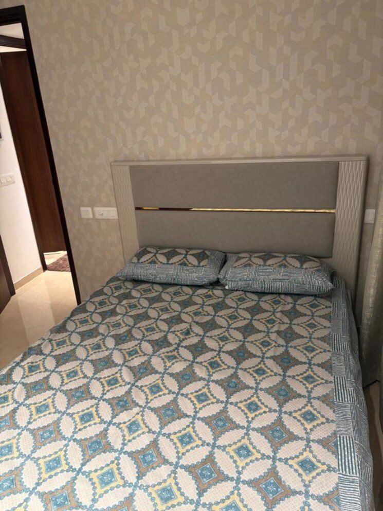 Bedroom, hiranandani-highland 1 Bedroom 377 Sq.Ft. Apartment In Powai Mumbai 9748862