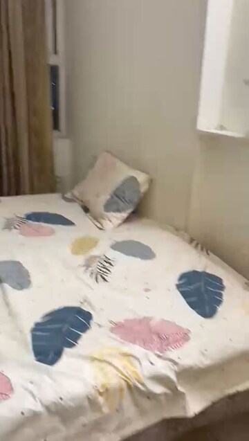 Master Bedroom in 2 BHK Apartment at BPTP Princess Park, Sector 86 – for Rent