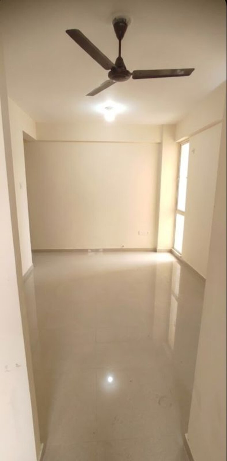 Bathroom, bptp-park-grandeura 2 Bedroom 899 Sq.Ft. Apartment In Sector 82 Faridabad 9749002