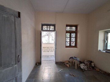 Room in  Office Space at Anand CHS Andheri East, Andheri East – for Rent