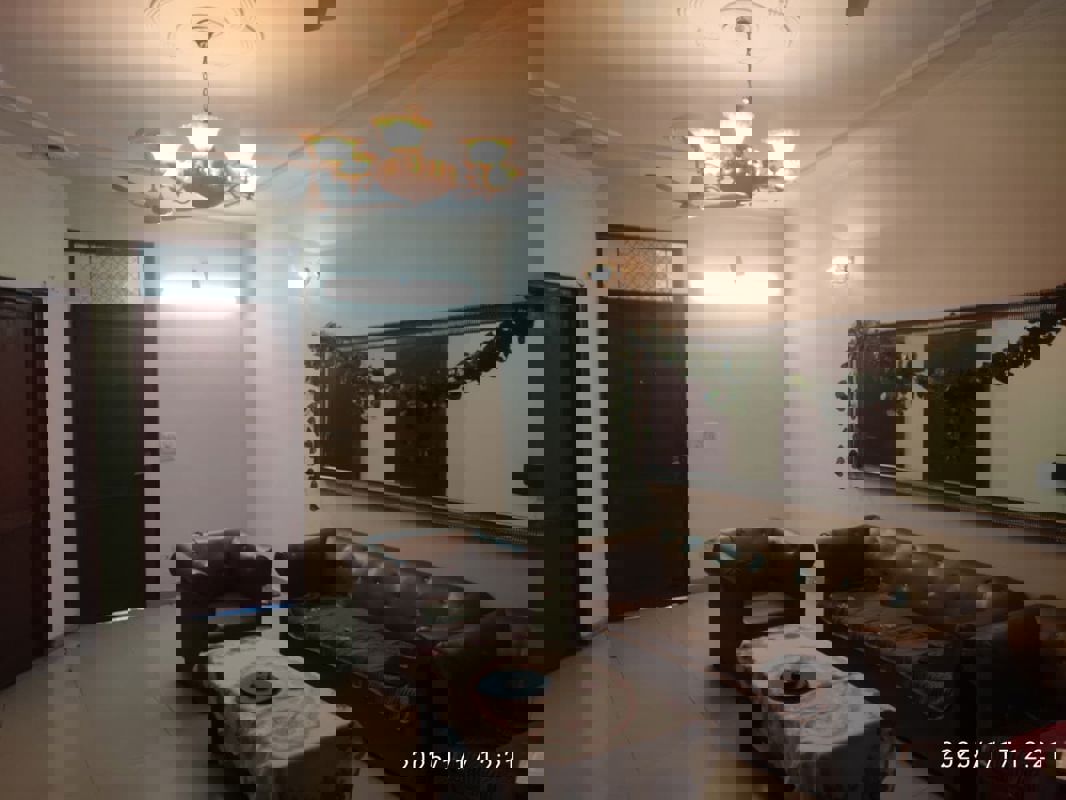 2 BHK Builder Floor For Rent in Saket