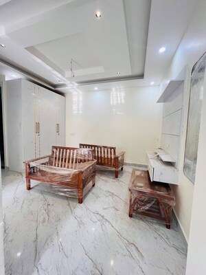 1 BHK Builder Floor For Rent in Sector 52