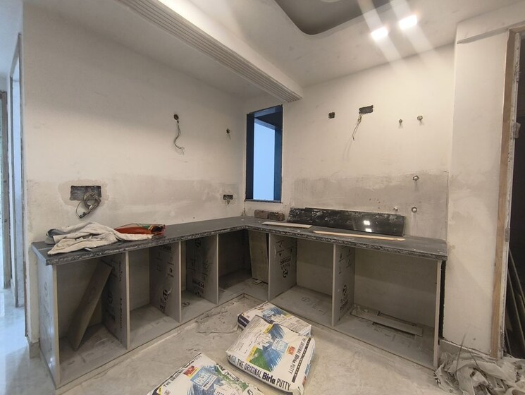 Kitchen, chattarpur 3 Bedroom 1100 Sq.Ft. Builder Floor In Chattarpur Delhi 9749104