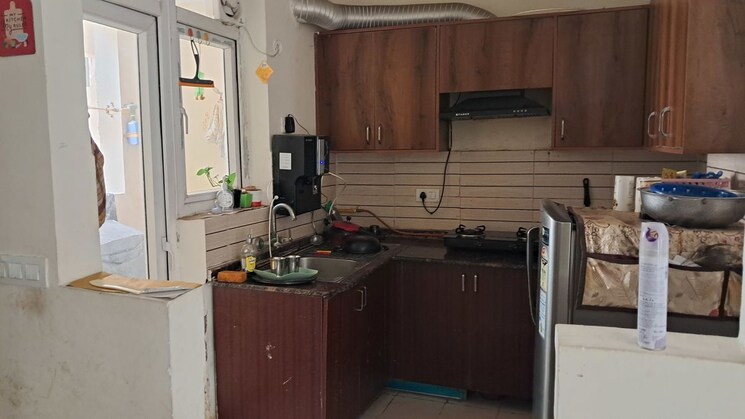Kitchen, amrapali-silicon-city 3 Bedroom 1420 Sq.Ft. Apartment In Sector 76 Noida 9749165