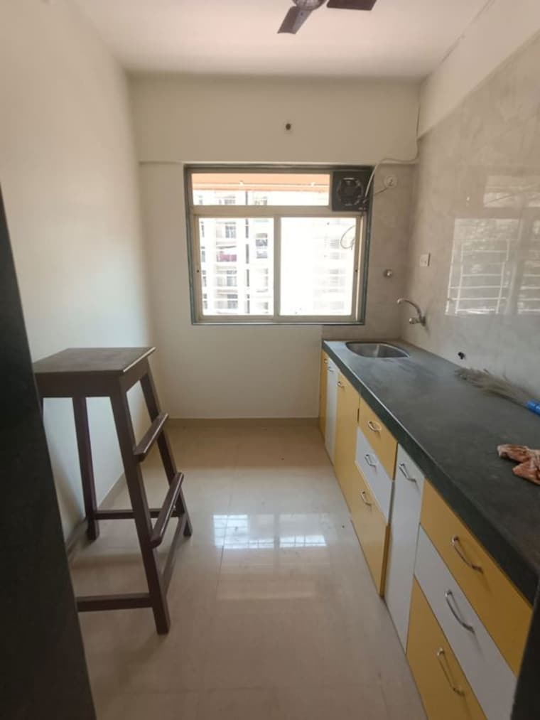 Kitchen, vile parle west 3 Bedroom 1521 Sq.Ft. Builder Floor In Vile Parle West Mumbai 9748901