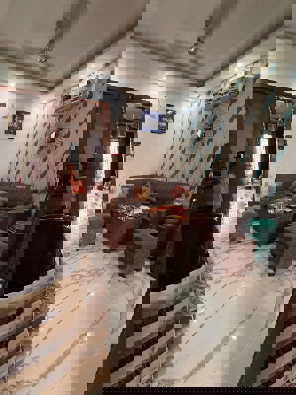 2 BHK + Pooja Room Builder Floor For Sale in Sainik Plaza