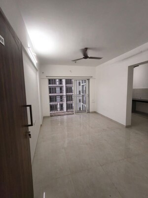 Room in 1 BHK Apartment at Godrej Vihaa, Badlapur East – for Rent