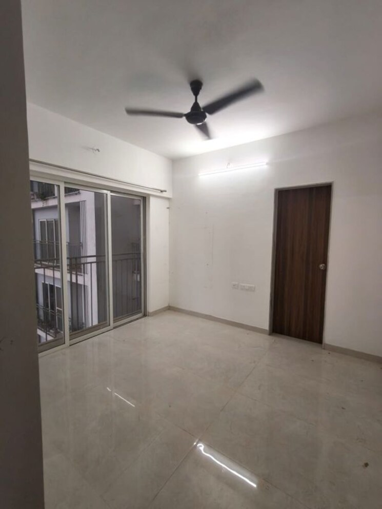 Room, godrej-vihaa 1 Bedroom 468 Sq.Ft. Apartment In Badlapur East Thane 9749211