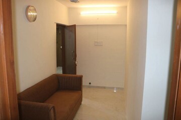 2 BHK Independent House For Rent in Chandak 34 Park Estate, Goregaon West