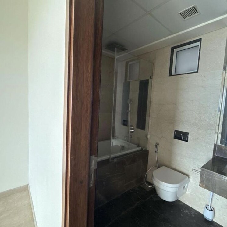 Bathroom, lokhandwala-minerva-mahalaxmi 3 Bedroom 1960 Sq.Ft. Apartment In Arthur rd Mumbai 9749230