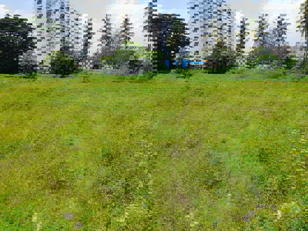 Plot For Sale in Hoskote Road
