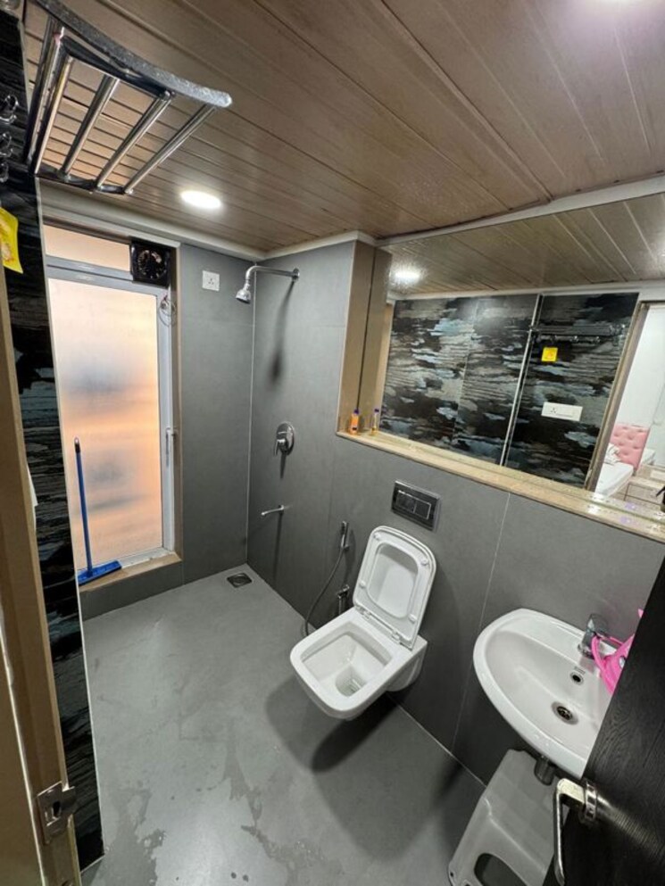 Team Area, rna-ng-eclat 2 Bedroom 801 Sq.Ft. Apartment In Andheri West Mumbai 9749291