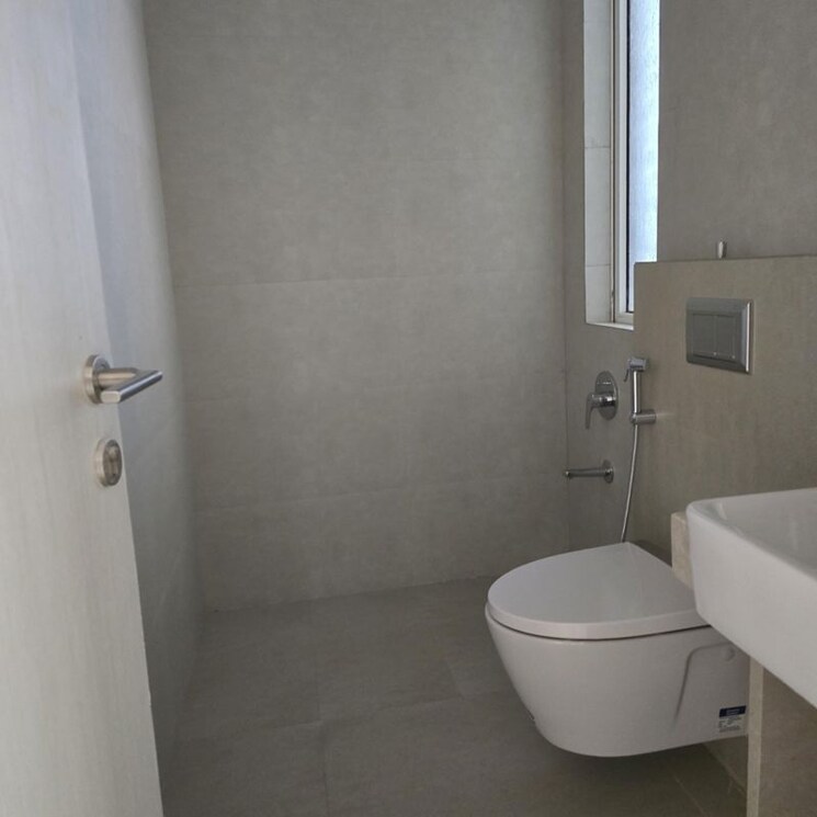 Bathroom, indiabulls-sky-forest 3 Bedroom 1680 Sq.Ft. Apartment In Dighe Nagar Mumbai 9749304