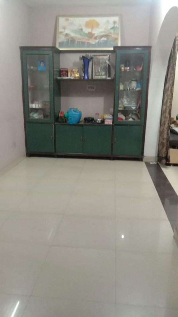 Kitchen, kavi nagar block b 3 Bedroom 200 Sq.Yd. Builder Floor In Kavi Nagar Block B Ghaziabad 9747026