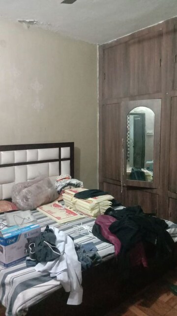 Bedroom in 3 BHK Builder Floor at Kavi Nagar Block B – for Sale