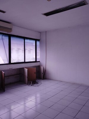 Room in  Office Space at Peelamedu – for Rent