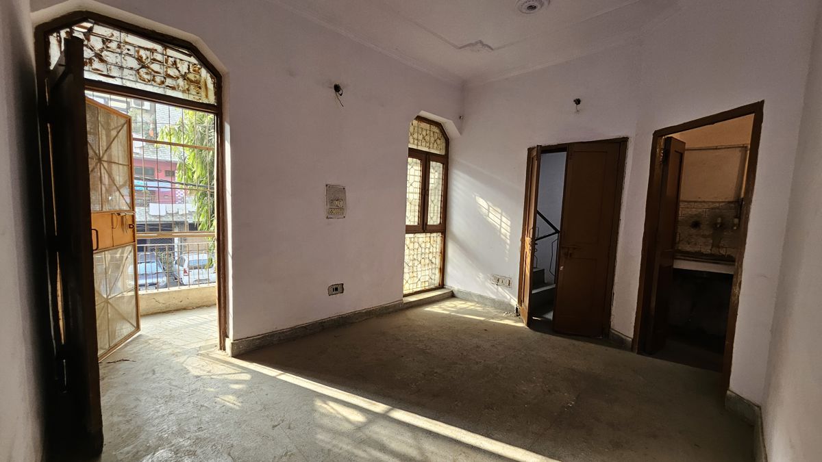 2 BHK Apartment For Sale in Dilshad Colony