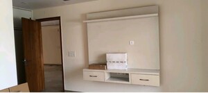 Bedroom in 4 BHK Builder Floor at Sector 14 – for Rent