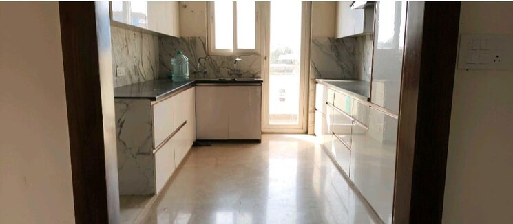Kitchen, sector 14 4 Bedroom 3150 Sq.Ft. Builder Floor In Sector 14 Faridabad 9749471