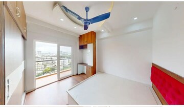 Room in 2 BHK Apartment at Candeur Landmark, Varthur – for Sale