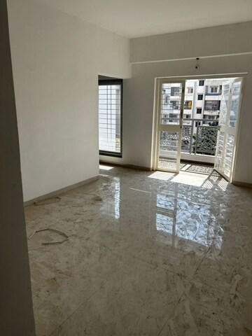 Room in 2 BHK Apartment at Wakad – for Rent