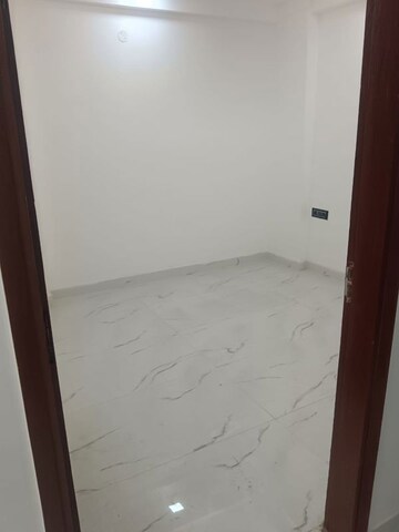 Room in 2 BHK Builder Floor at Saket – for Sale