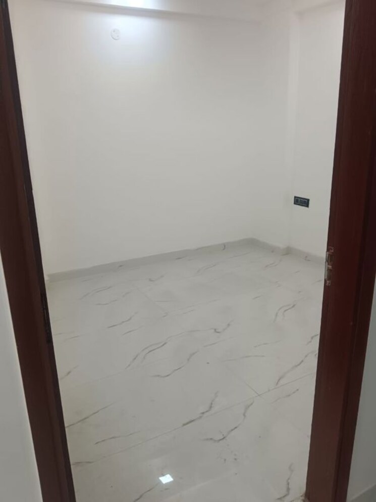 Room, saket 2 Bedroom 850 Sq.Ft. Builder Floor In Saket Delhi 9749484