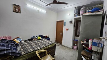 Master Bedroom in 2 BHK Builder Floor at Dilshad Colony – for Sale