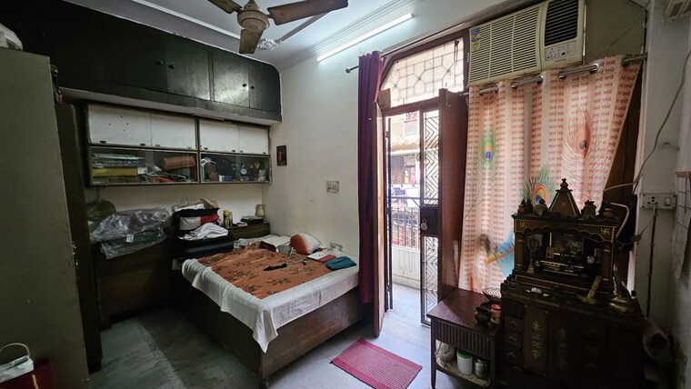 Bedroom, dilshad colony 2 Bedroom 750 Sq.Ft. Builder Floor In Dilshad Colony Delhi 9749489