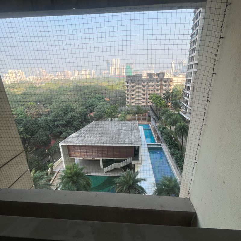 2.5 BHK + Extra Room Apartment For Rent in Kalpataru Towers