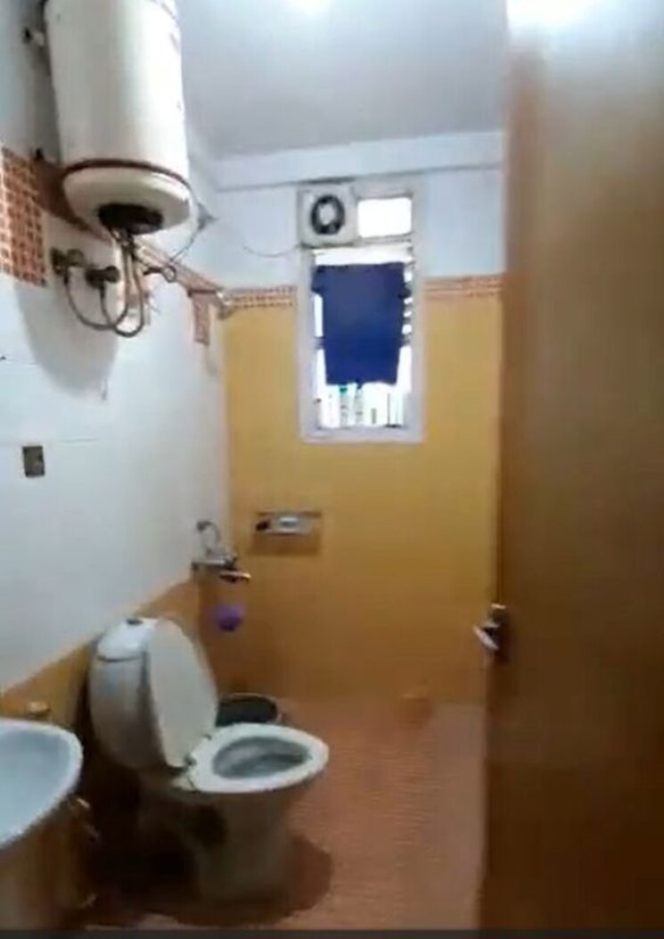 Bathroom, koramangala 3 Bedroom 1824 Sq.Ft. Apartment In Koramangala Bangalore 9749522