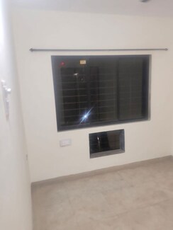 1 BHK + Pooja Room Apartment For Rent in Rutu Estate