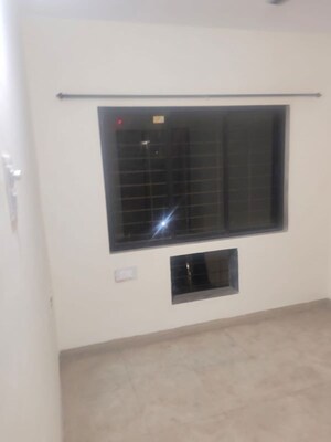 1 BHK Apartment For Rent in Rutu Estate, Brahmand