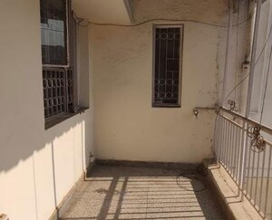 Kitchen in 2.5 BHK Apartment at Vasant Kunj – for Rent