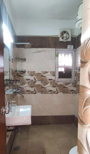 Bathroom in 2.5 BHK Apartment at Vasant Kunj – for Rent
